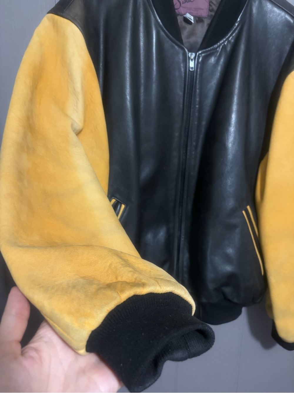 SICHEL Vintage Universal City Employee Black Leather Bomber with Yellow Sleeves - Picture 3 of 11